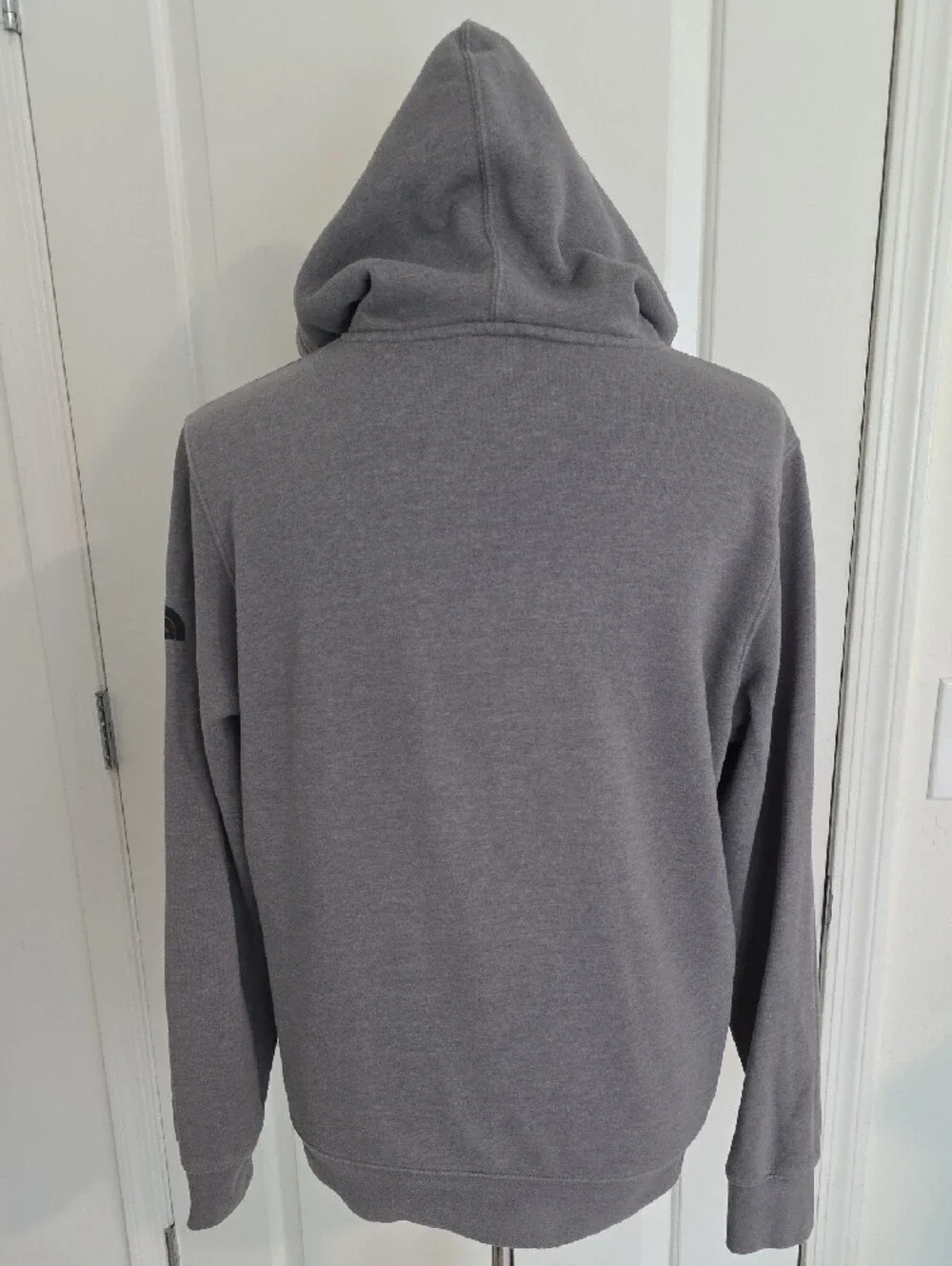 The North Face Men's Heather Gray Pullover Hoodie